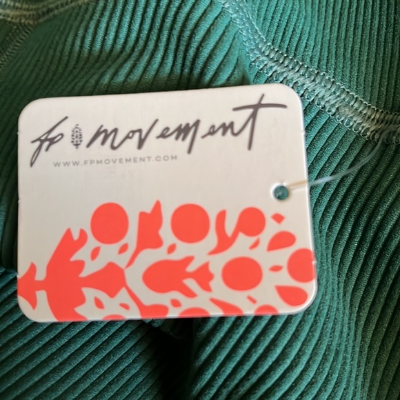 Free People Free Throw shorts Women’s size Large NWT - Picture 5 of 5